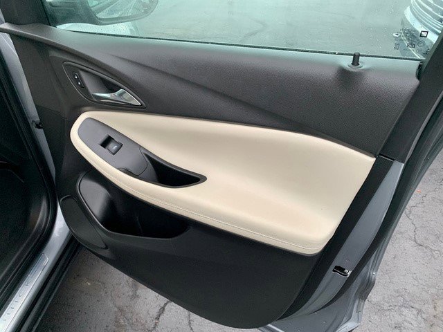 Certified 2023 Buick Encore GX Preferred w/ Cold Weather Comfort Package FWD image 21