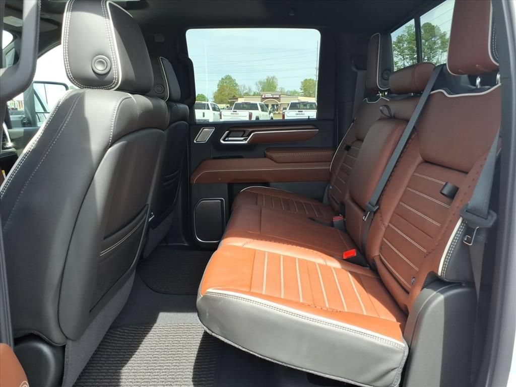 New 2026 GMC Sierra 2500 Denali Ultimate w/ Max Trailering Package AWD/4WD image 15