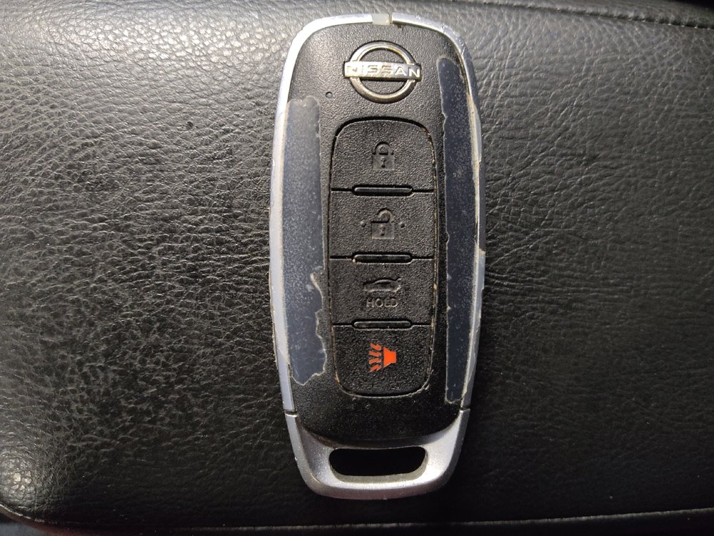 Used 2023 Nissan Versa SV FWD image 32