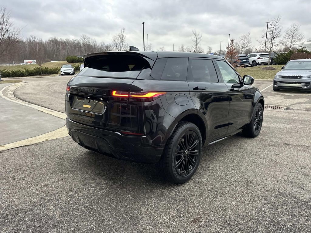 New 2026 Land Rover Range Rover Evoque Dynamic SE image 5