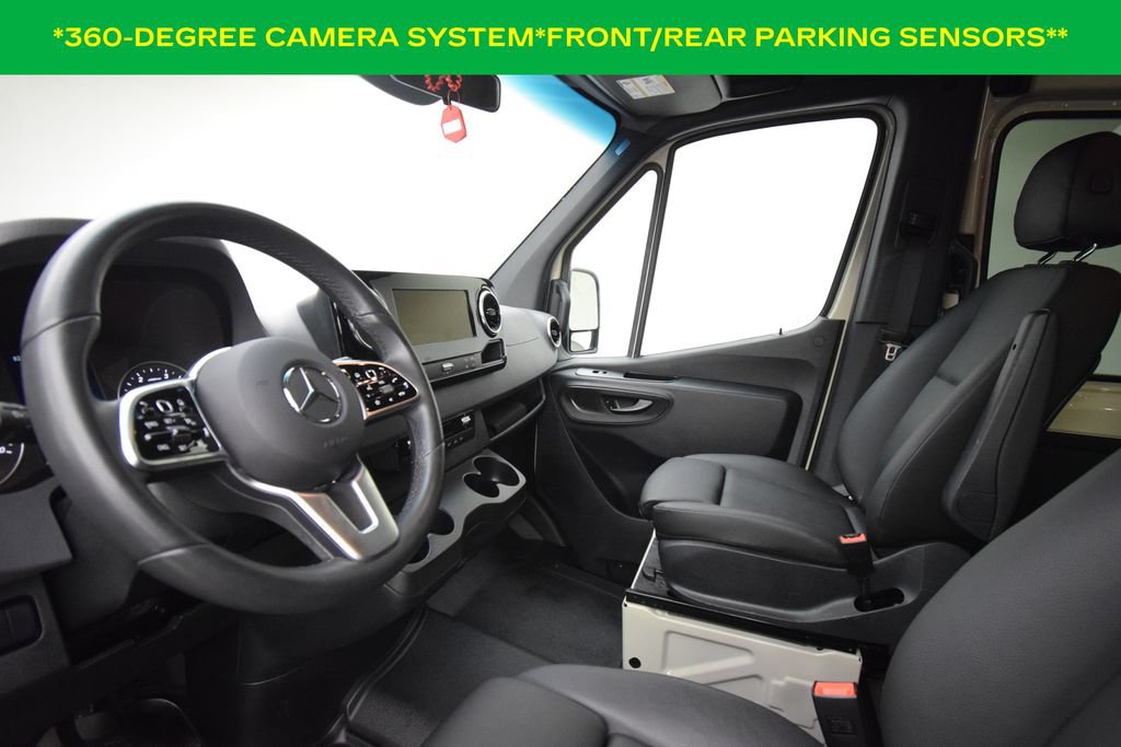 Used 2024 Mercedes-Benz Sprinter 2500 image 8