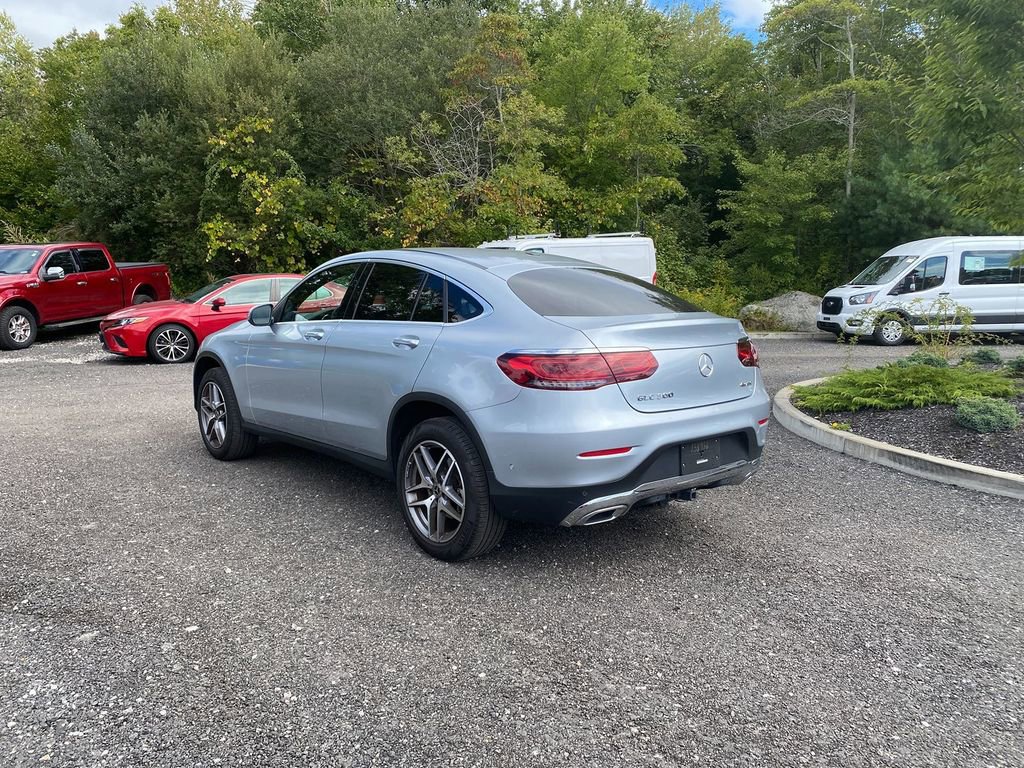 Used 2023 Mercedes-Benz GLC 300 4MATIC Coupe image 8