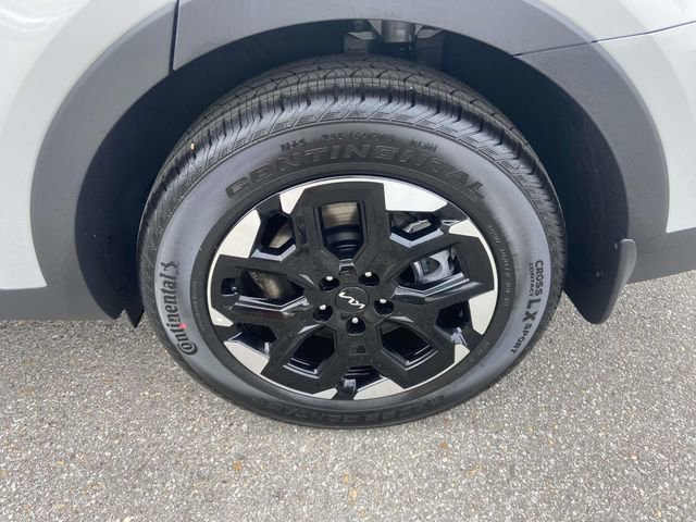 New 2026 Kia Sorento S image 7