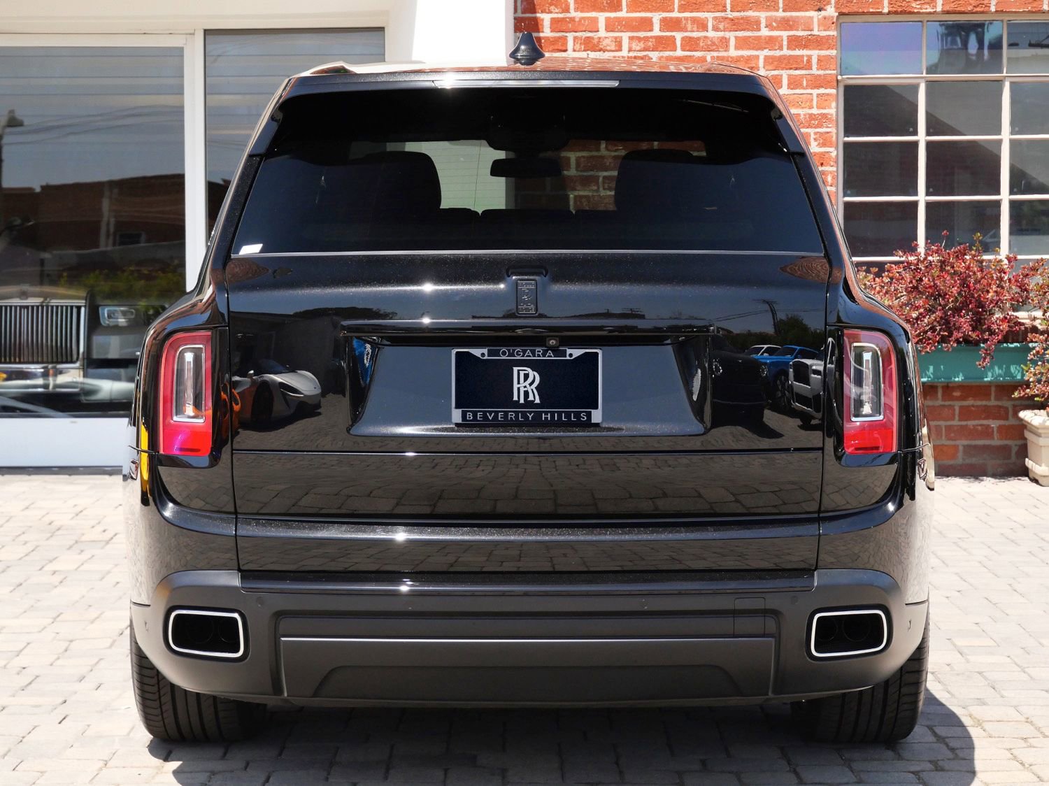 Certified 2022 Rolls-Royce Cullinan AWD/4WD image 21