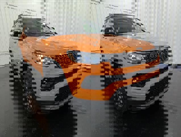 New 2026 Jeep Compass Limited image 33