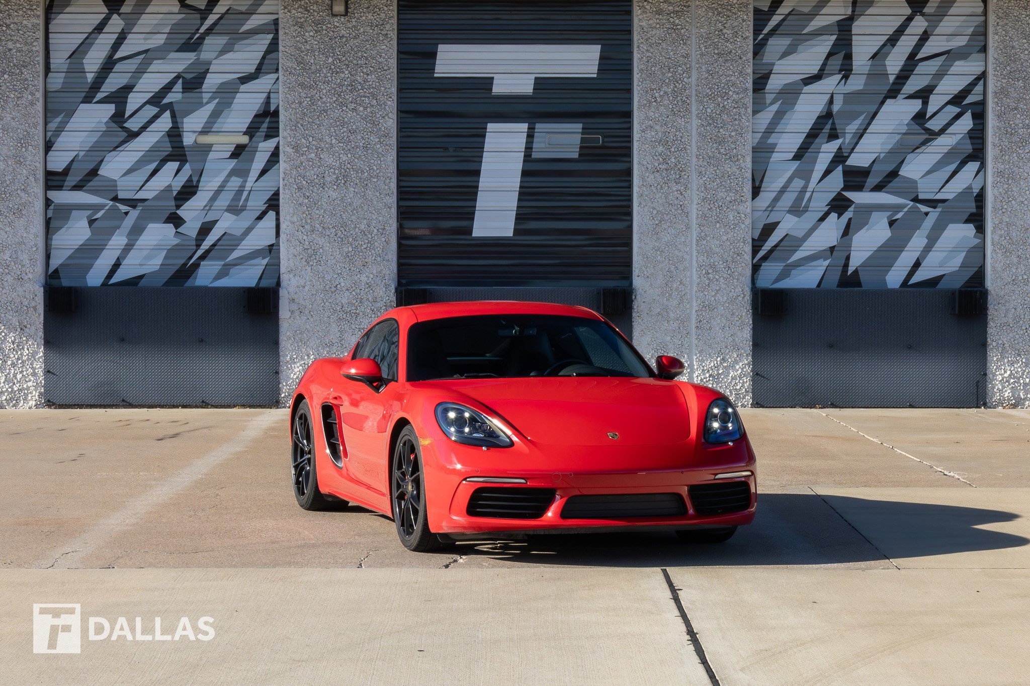 Used 2020 Porsche 718 Cayman S RWD image 1
