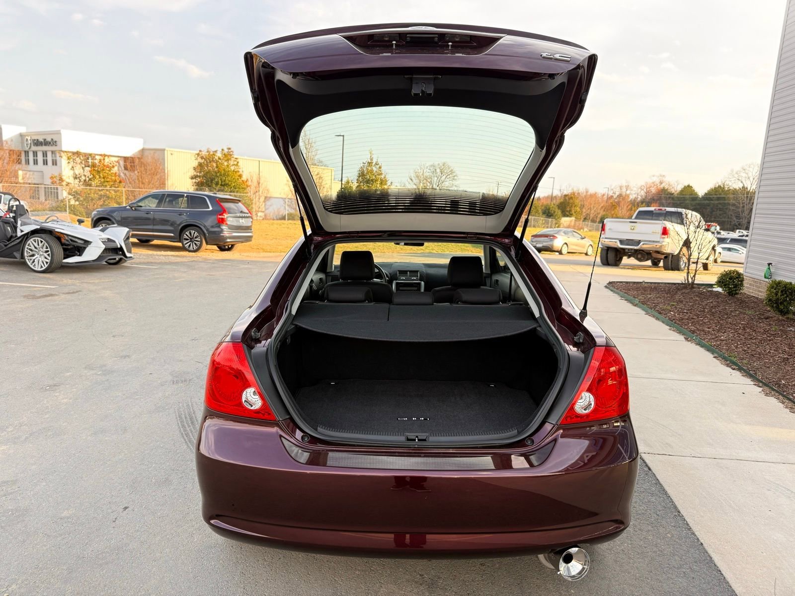Used 2006 Scion tC FWD image 37