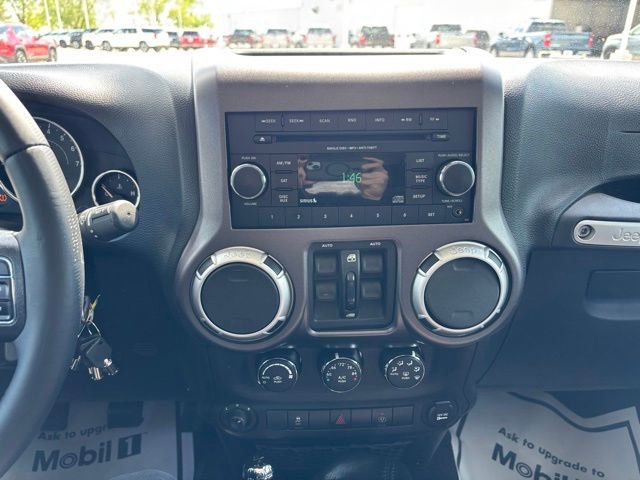 Used 2015 Jeep Wrangler Unlimited Sahara w/ Dual Top Group AWD/4WD image 12