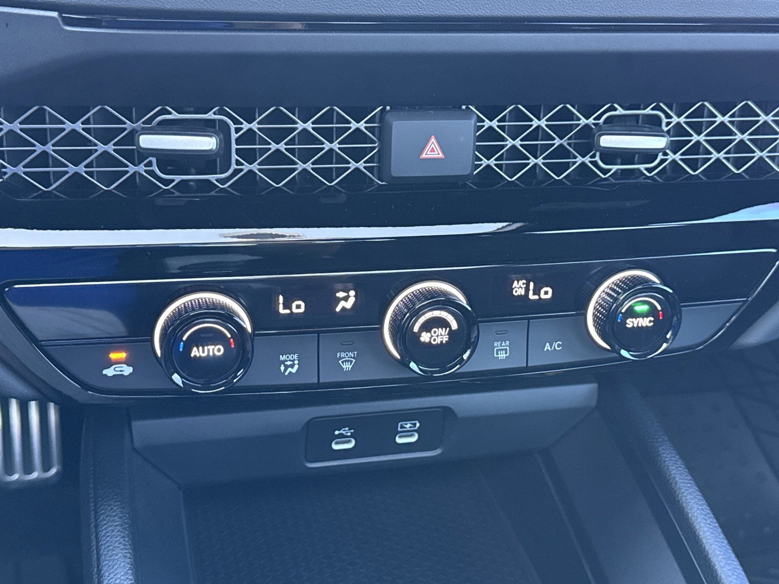 Used 2024 Honda Accord Sport image 23