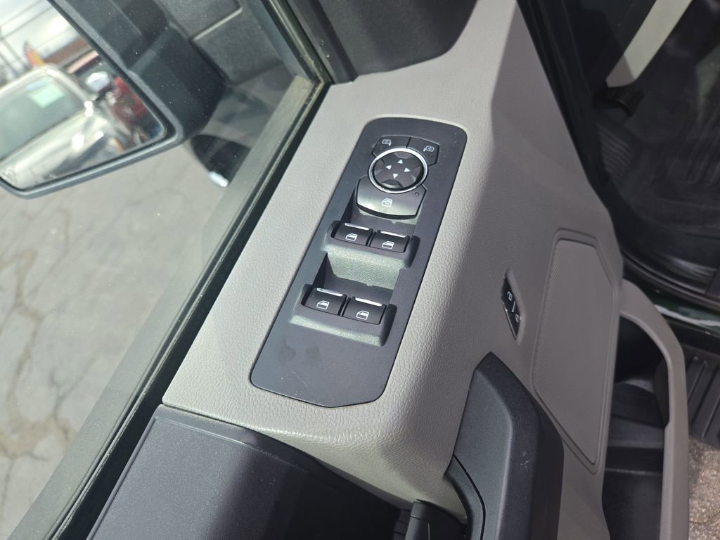 Used 2015 Ford F150 XL w/ Equipment Group 101A Mid image 13