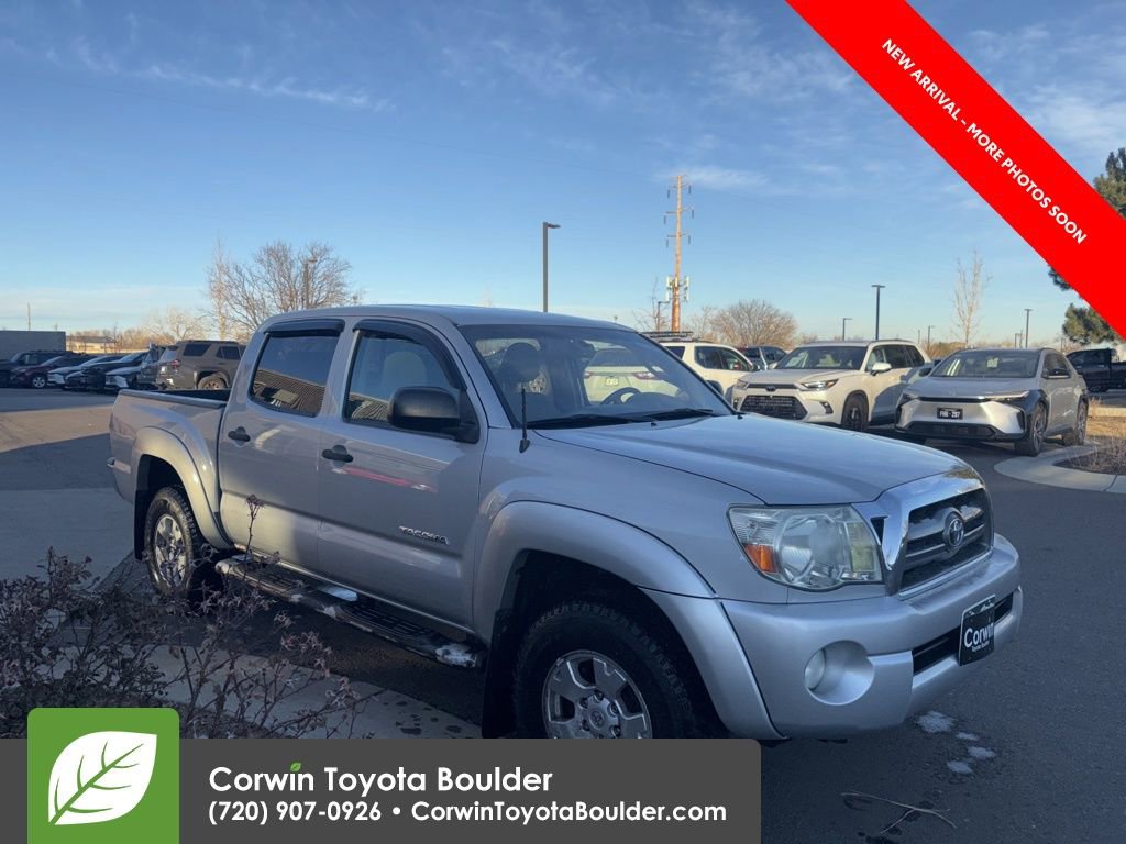 Used 2010 Toyota Tacoma 4x4 Double Cab image 1