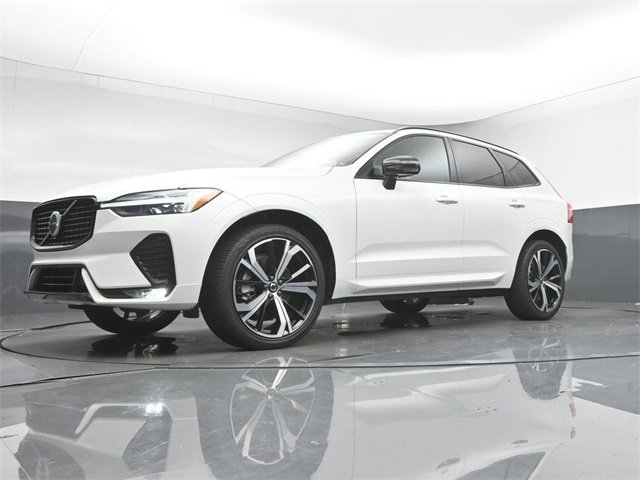Used 2022 Volvo XC60 B6 R-Design w/ Protection Package Premier image 38