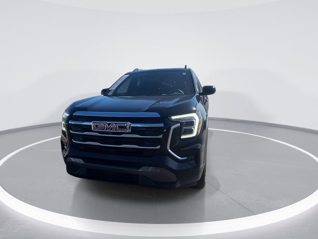 Used 2026 GMC Terrain Elevation w/ Elevation Premium Package image 3