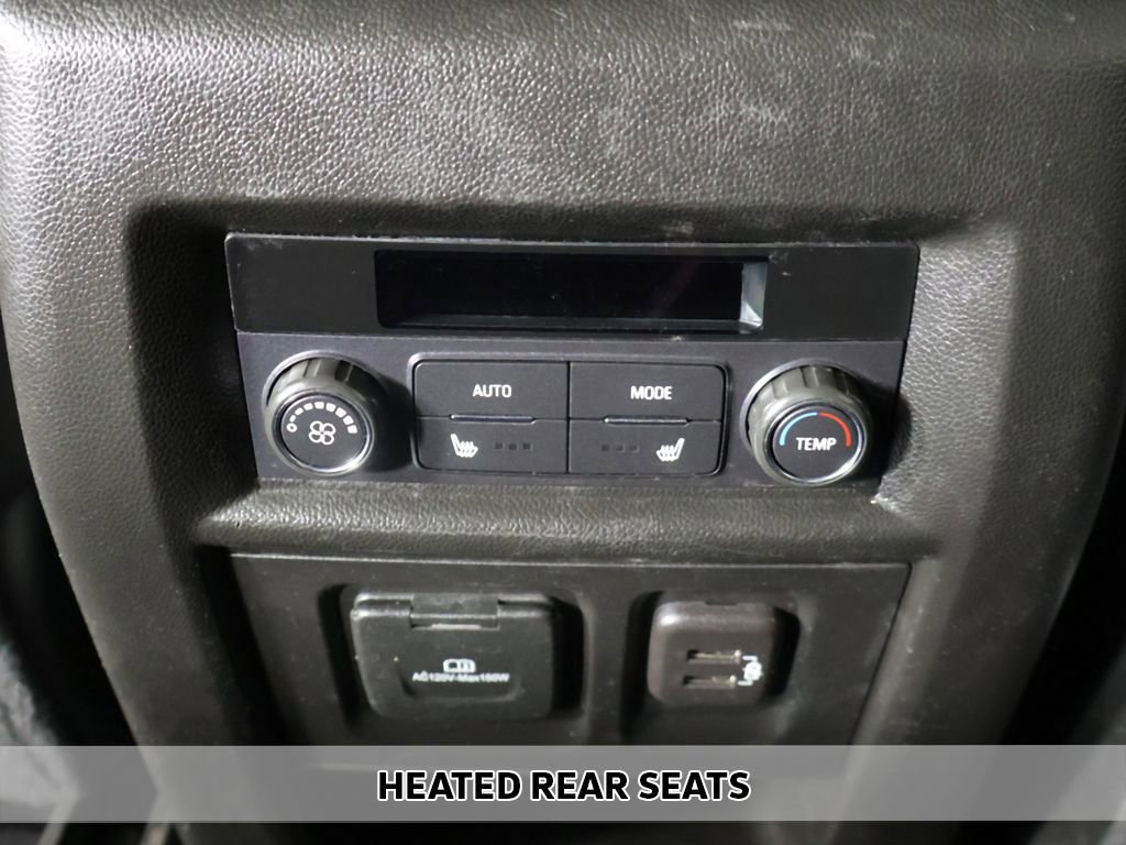 Used 2023 Chevrolet Traverse Premier AWD/4WD image 10