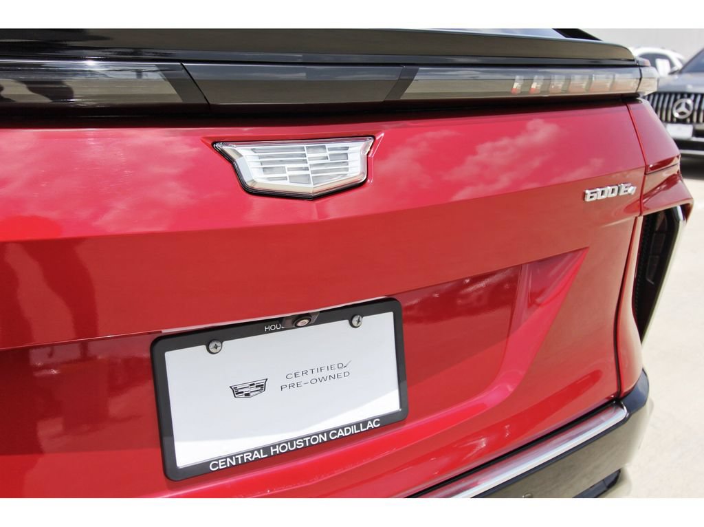 Used 2024 Cadillac Lyriq Luxury w/ LPO, Floor Liner Package AWD/4WD image 29