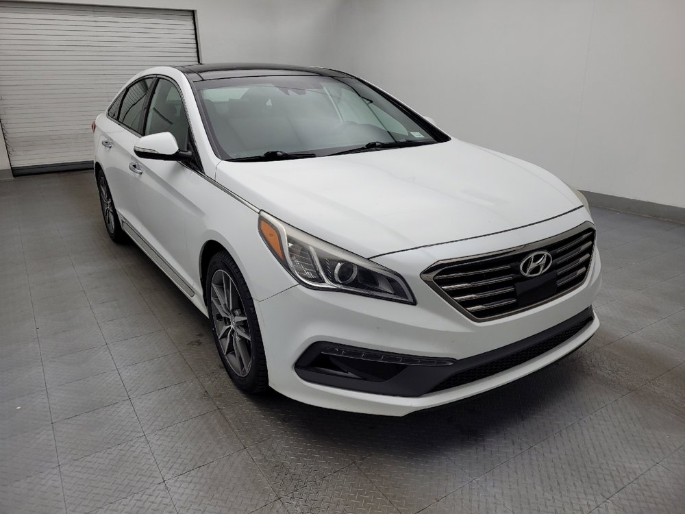 Used 2015 Hyundai Sonata Sport 2.0T w/ Option Group 07 image 13