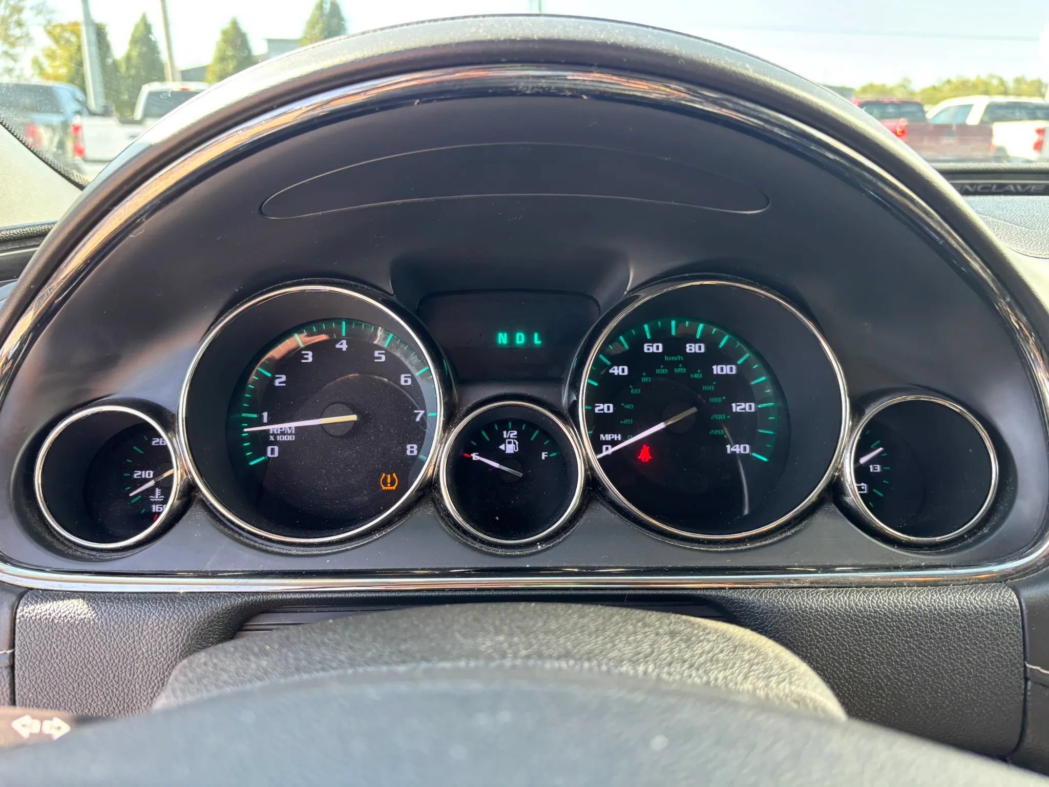 Used 2015 Buick Enclave Premium w/ Trailering Package AWD/4WD image 27