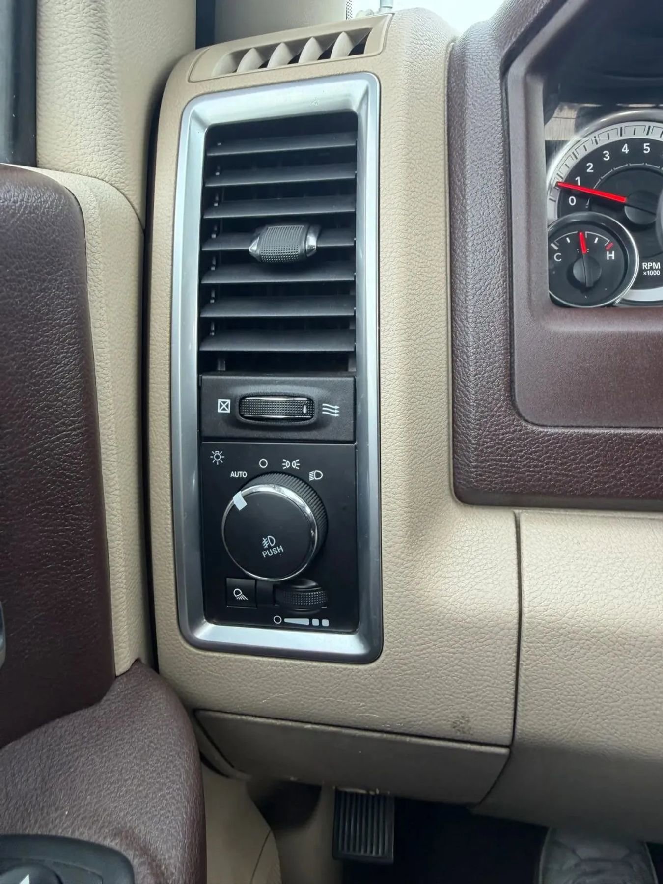 Used 2018 RAM 1500 Big Horn image 20