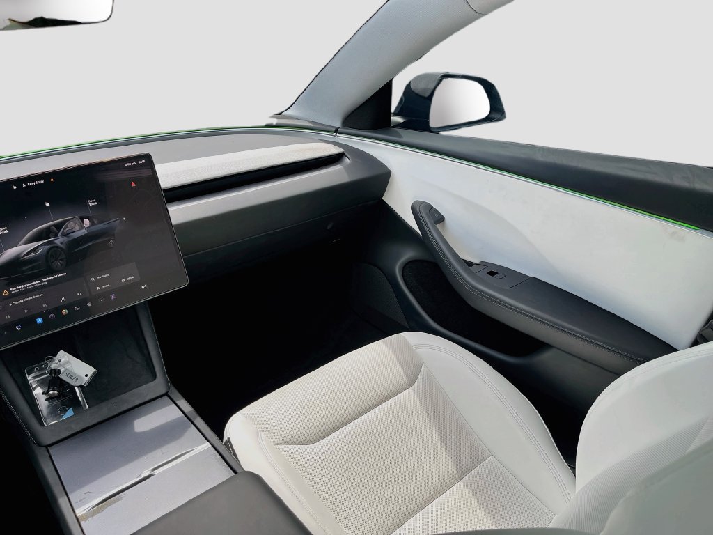 Used 2025 Tesla Model 3 Long Range RWD image 22