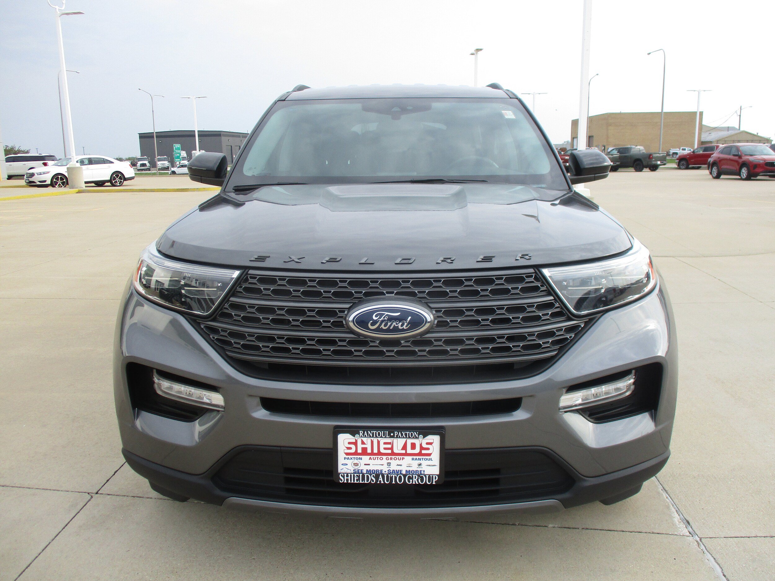 Used 2023 Ford Explorer XLT w/ Equipment Group 202A AWD/4WD image 11