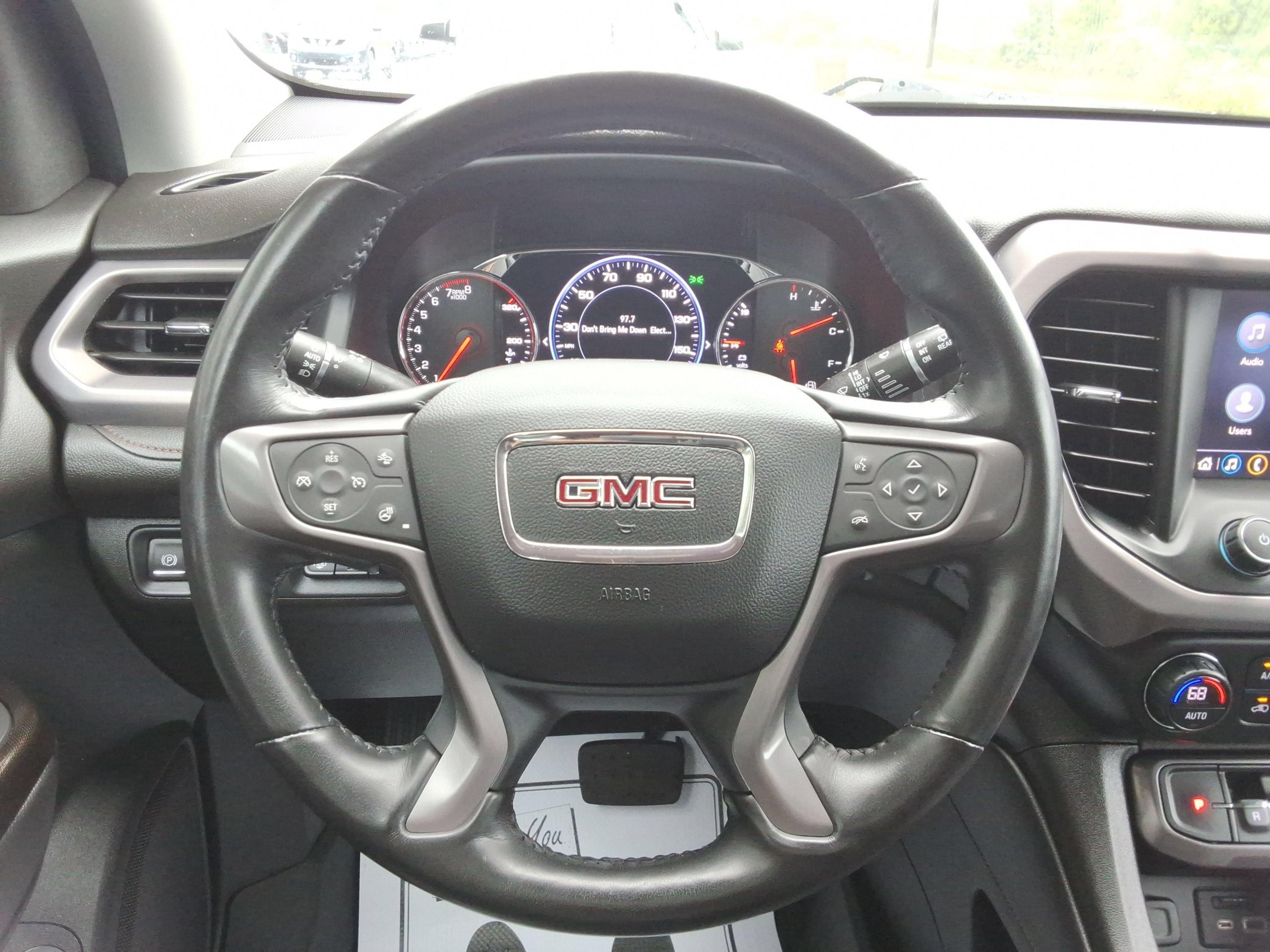Used 2022 GMC Acadia AT4 w/ Technology Package AWD/4WD image 11