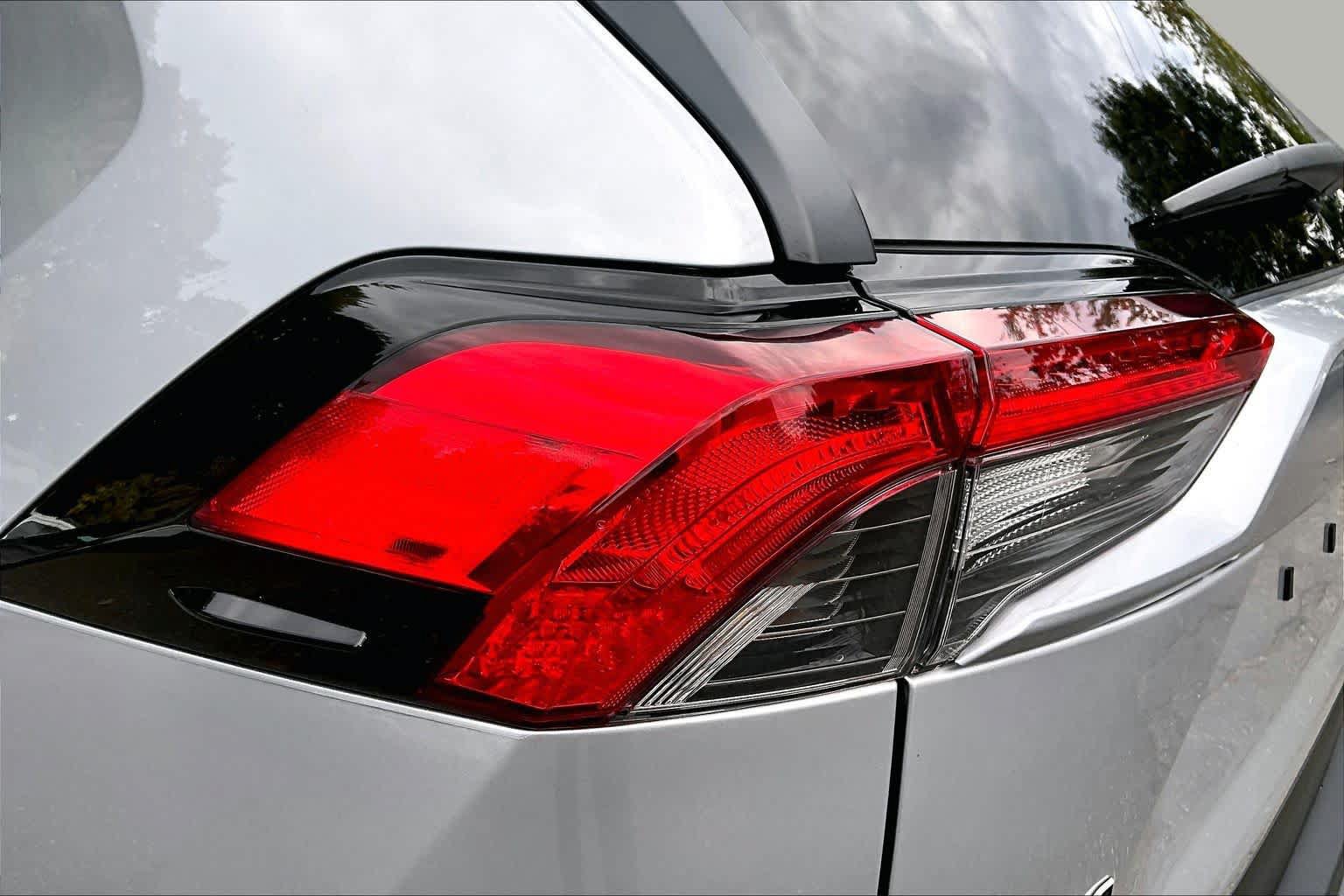 Certified 2025 Toyota RAV4 XLE AWD/4WD image 26