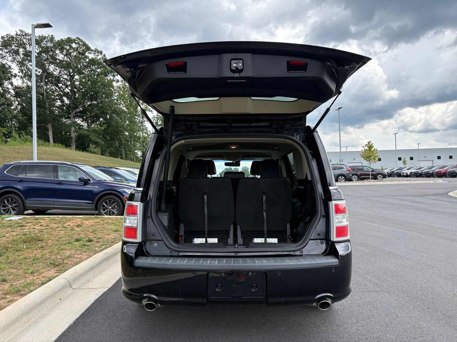 Used 2019 Ford Flex Limited FWD image 11