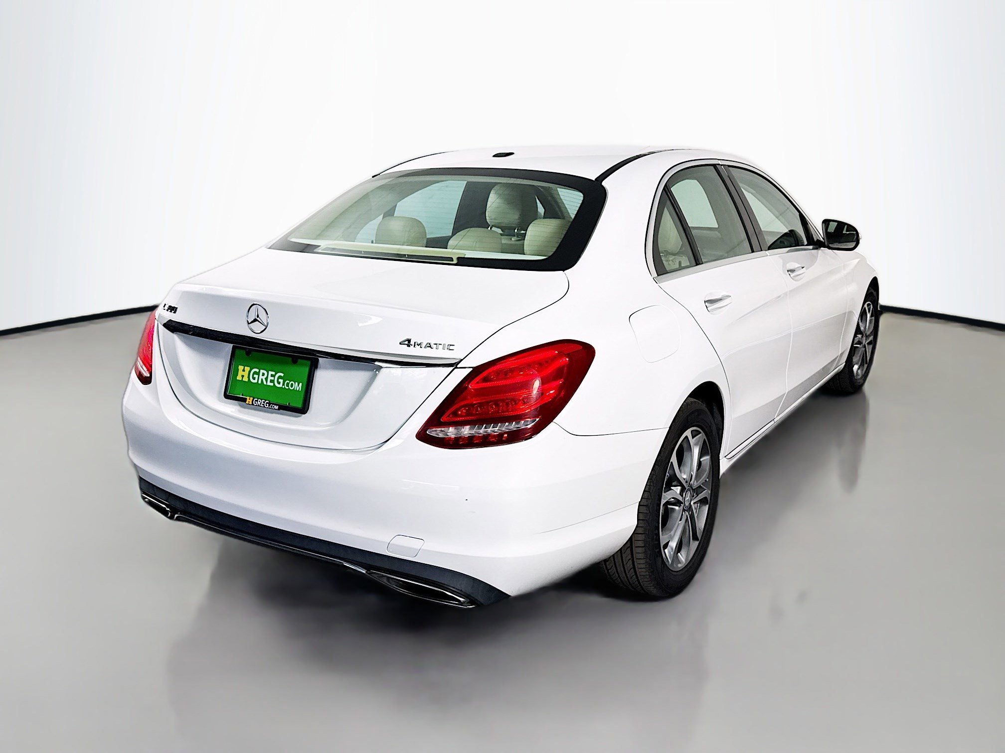 Used 2015 Mercedes-Benz C 300 4MATIC Sedan image 10