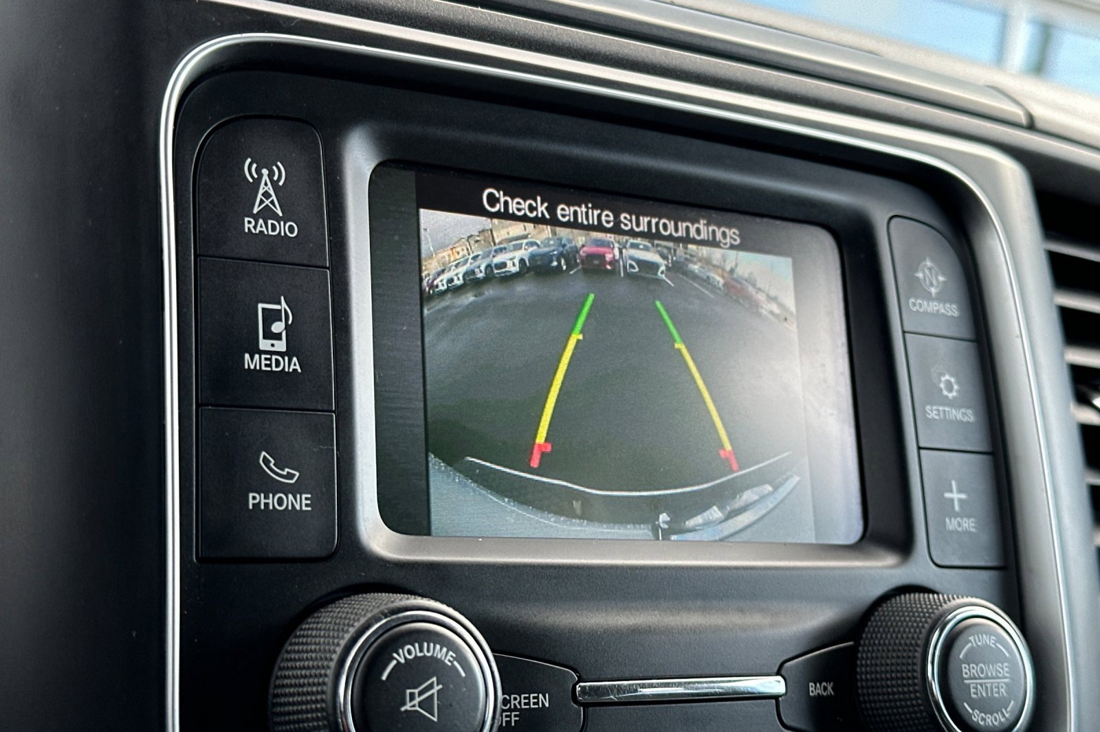 Used 2016 RAM 1500 Express image 20