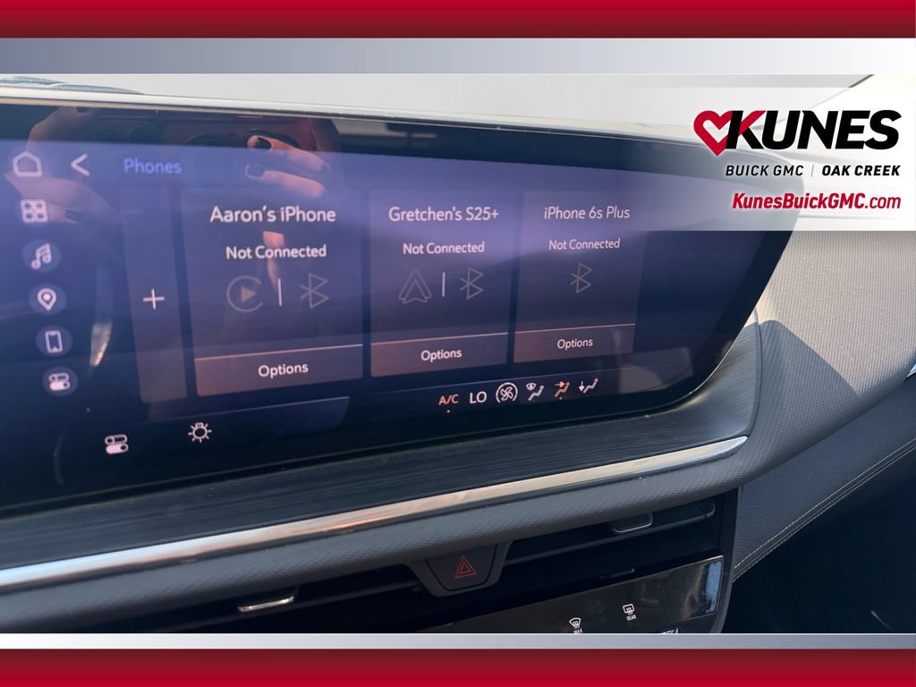 Used 2024 Buick Envision Preferred AWD/4WD image 26