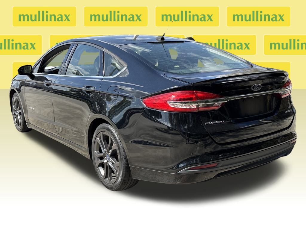 Used 2018 Ford Fusion SE w/ Equipment Group 601A image 9