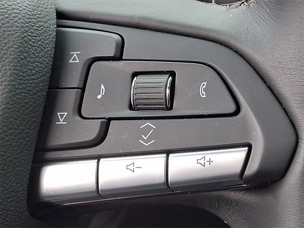 Used 2025 Cadillac XT4 Premium Luxury w/ Cold Weather Package image 24