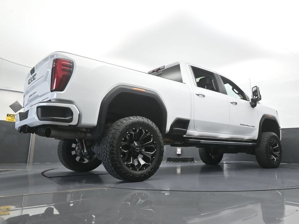 Used 2024 GMC Sierra 2500 Denali w/ Denali Reserve Package AWD/4WD image 75