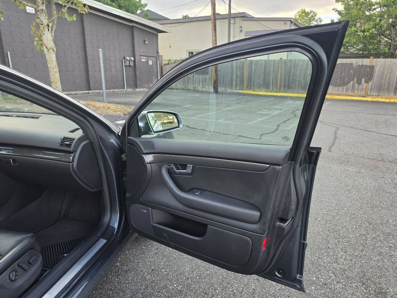 Used 2006 Audi S4 Sedan AWD/4WD image 53