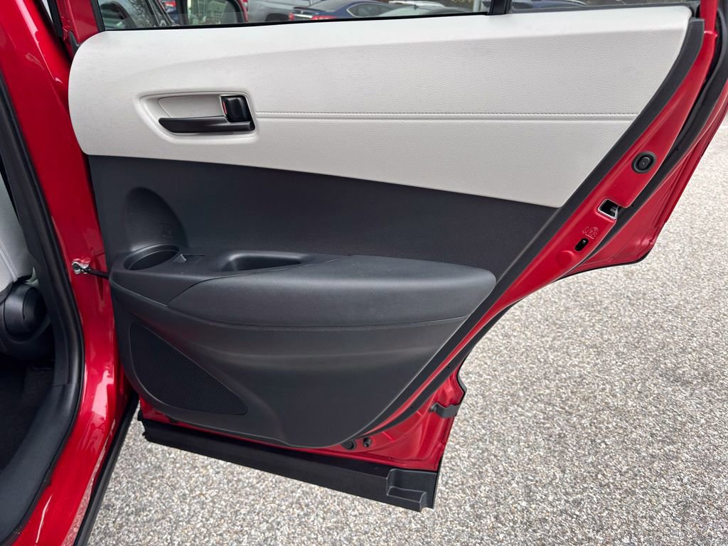 Certified 2023 Toyota Corolla Cross LE image 42
