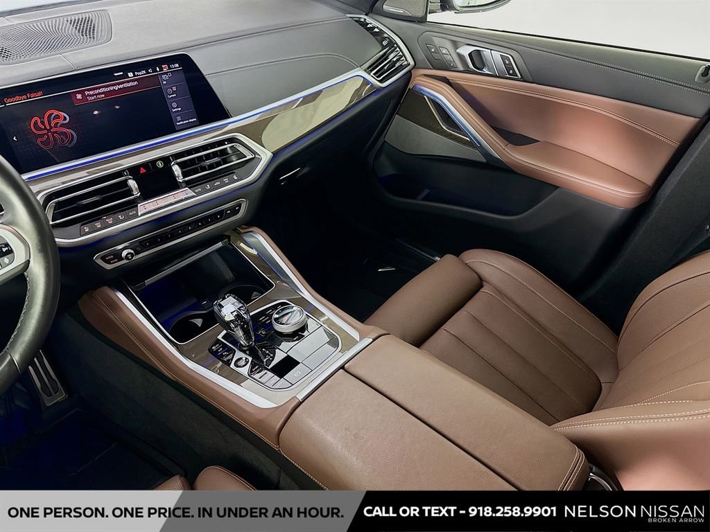 Used 2022 BMW X6 xDrive40i w/ Executive Package AWD/4WD image 25