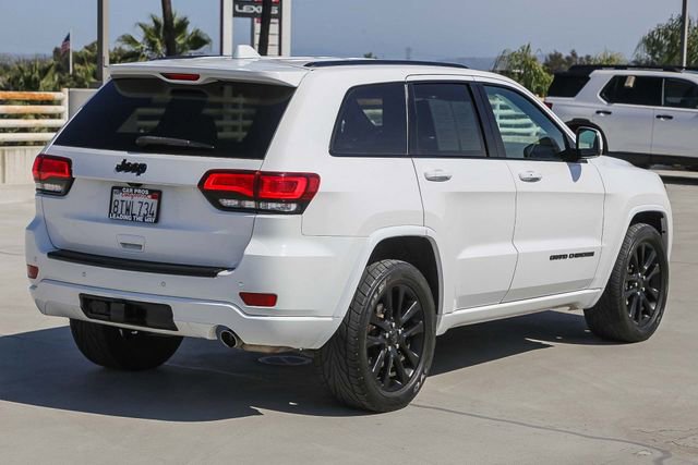 Used 2021 Jeep Grand Cherokee Laredo X RWD image 10