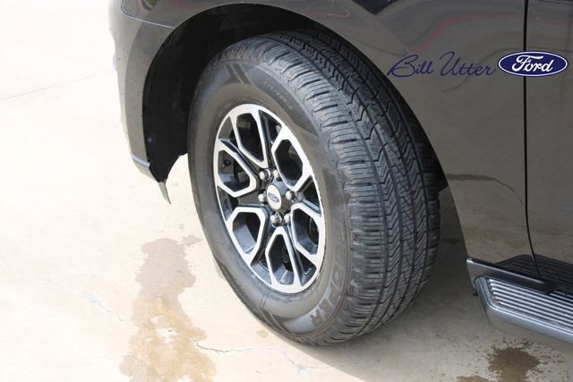 Used 2024 Ford Expedition Max XLT image 9