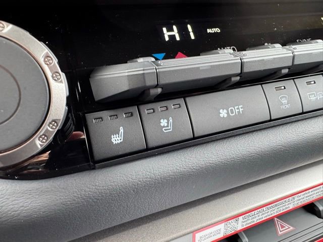 New 2026 Toyota Tundra Platinum w/ TRD Off-Road Package image 15