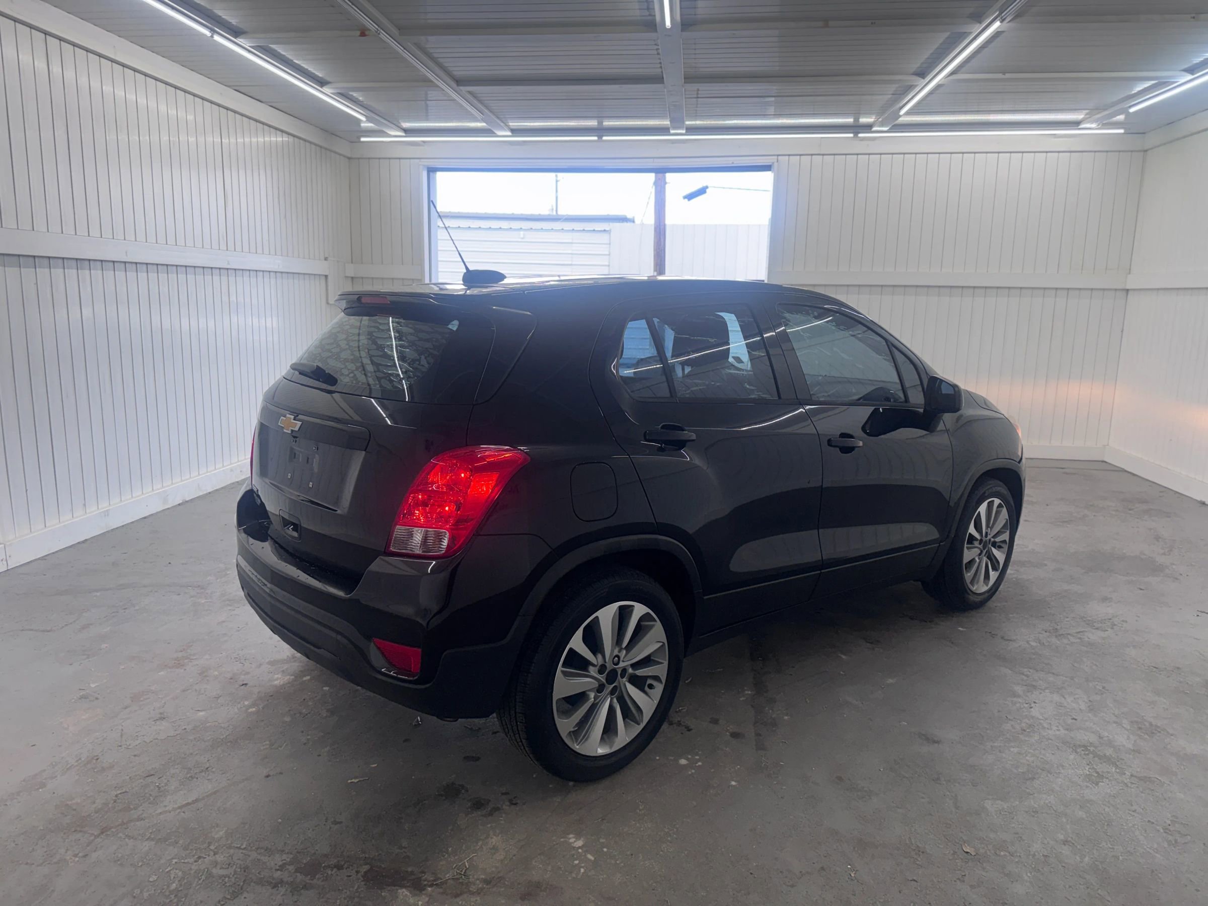 Used 2018 Chevrolet Trax LS FWD image 5