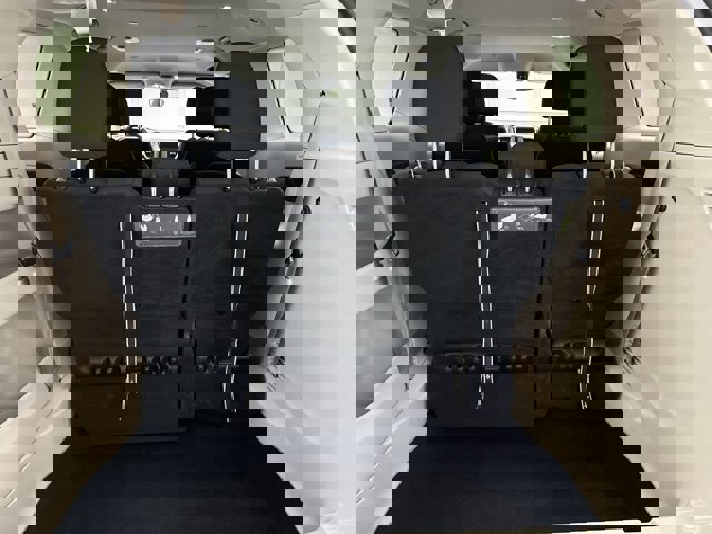 Used 2020 Chrysler Pacifica Touring image 19