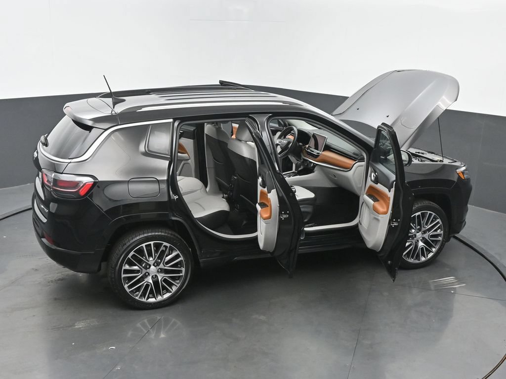 Used 2022 Jeep Compass Limited w/ Elite Group AWD/4WD image 68