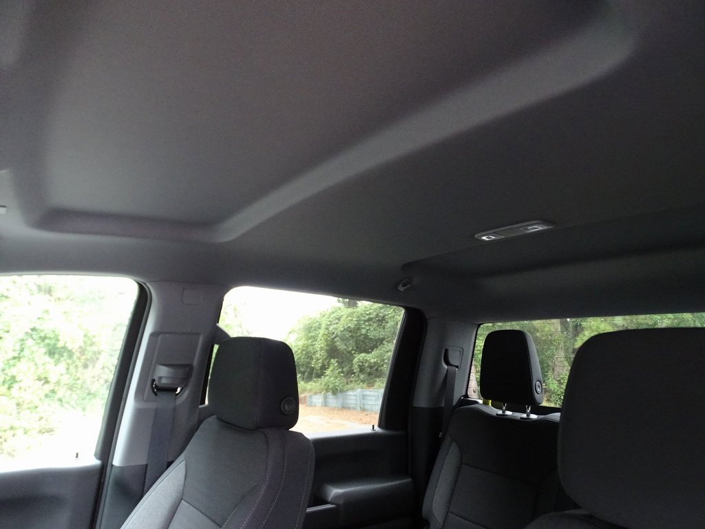 Used 2025 Chevrolet Silverado 2500 Custom w/ Custom Convenience Package image 14