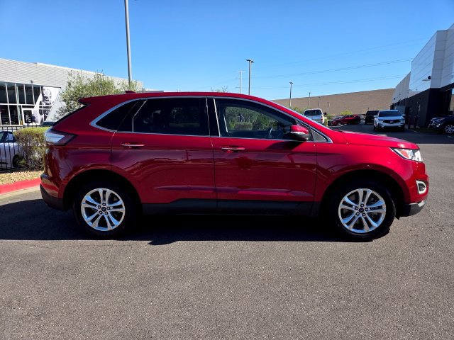 Used 2017 Ford Edge Titanium w/ Technology Package AWD/4WD image 7