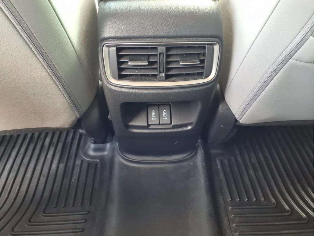 Used 2019 Honda CR-V Touring image 21