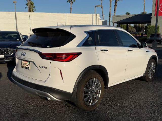 Used 2024 INFINITI QX50 Luxe FWD image 4