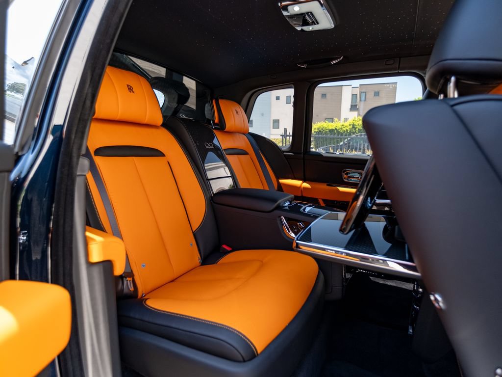 New 2027 Rolls-Royce Cullinan Black Badge AWD/4WD image 33