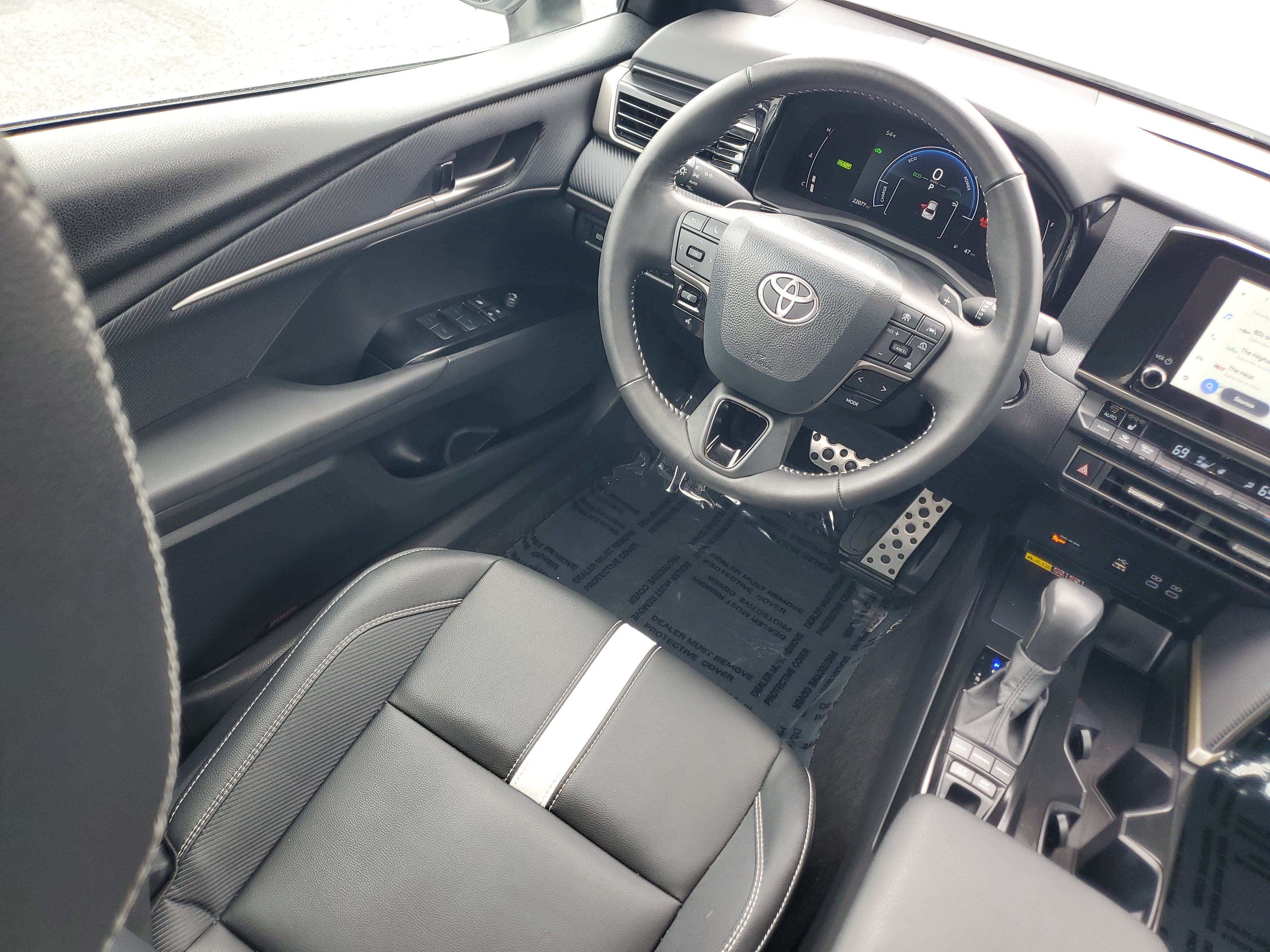 Certified 2026 Toyota Camry SE w/ Convenience Package FWD image 13