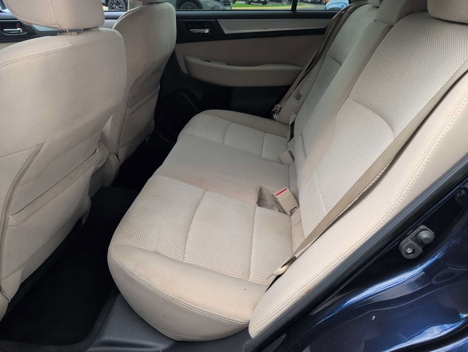 Used 2018 Subaru Outback 2.5i Premium AWD/4WD image 19