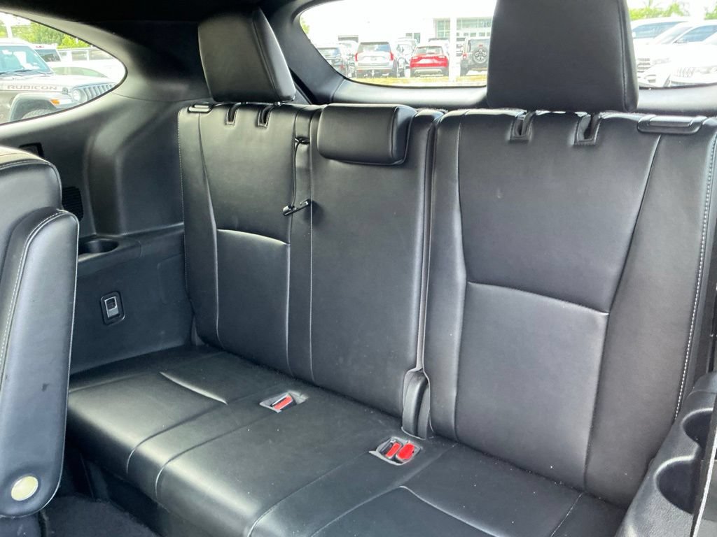 Used 2021 Toyota Highlander XSE FWD image 31